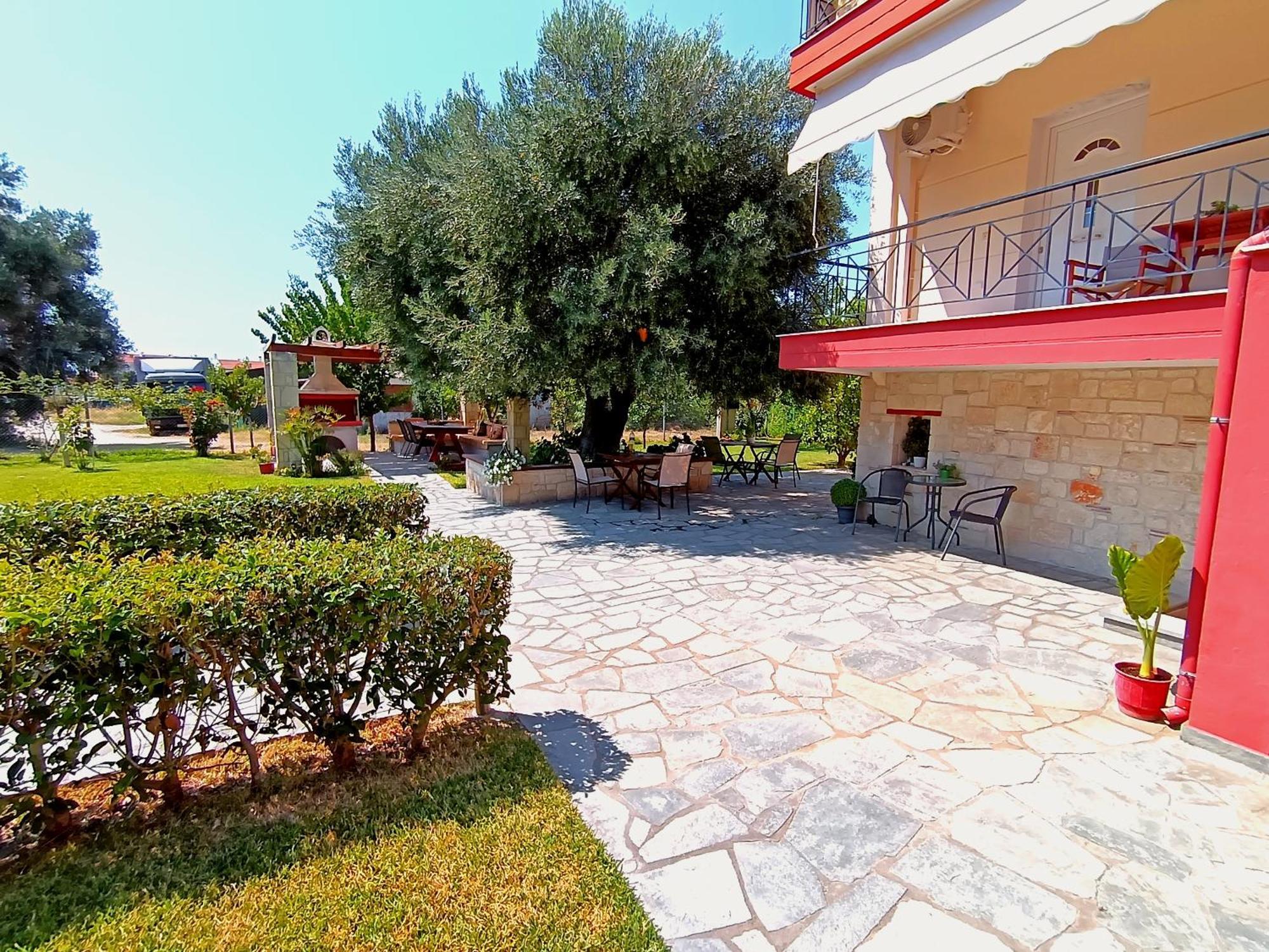 Giorgos Apartments Skála Foúrkas Dış mekan fotoğraf